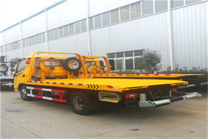 双台子区附近拖车救援搭电